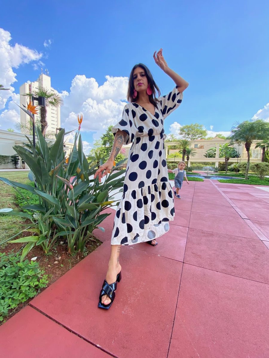 Polka dots under open sky